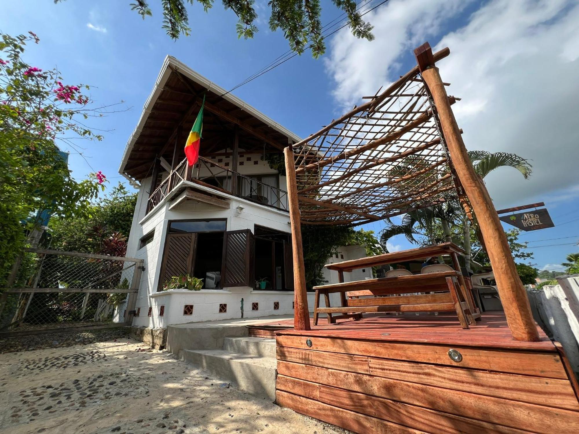 Afro Hostel Necoclí Екстериор снимка