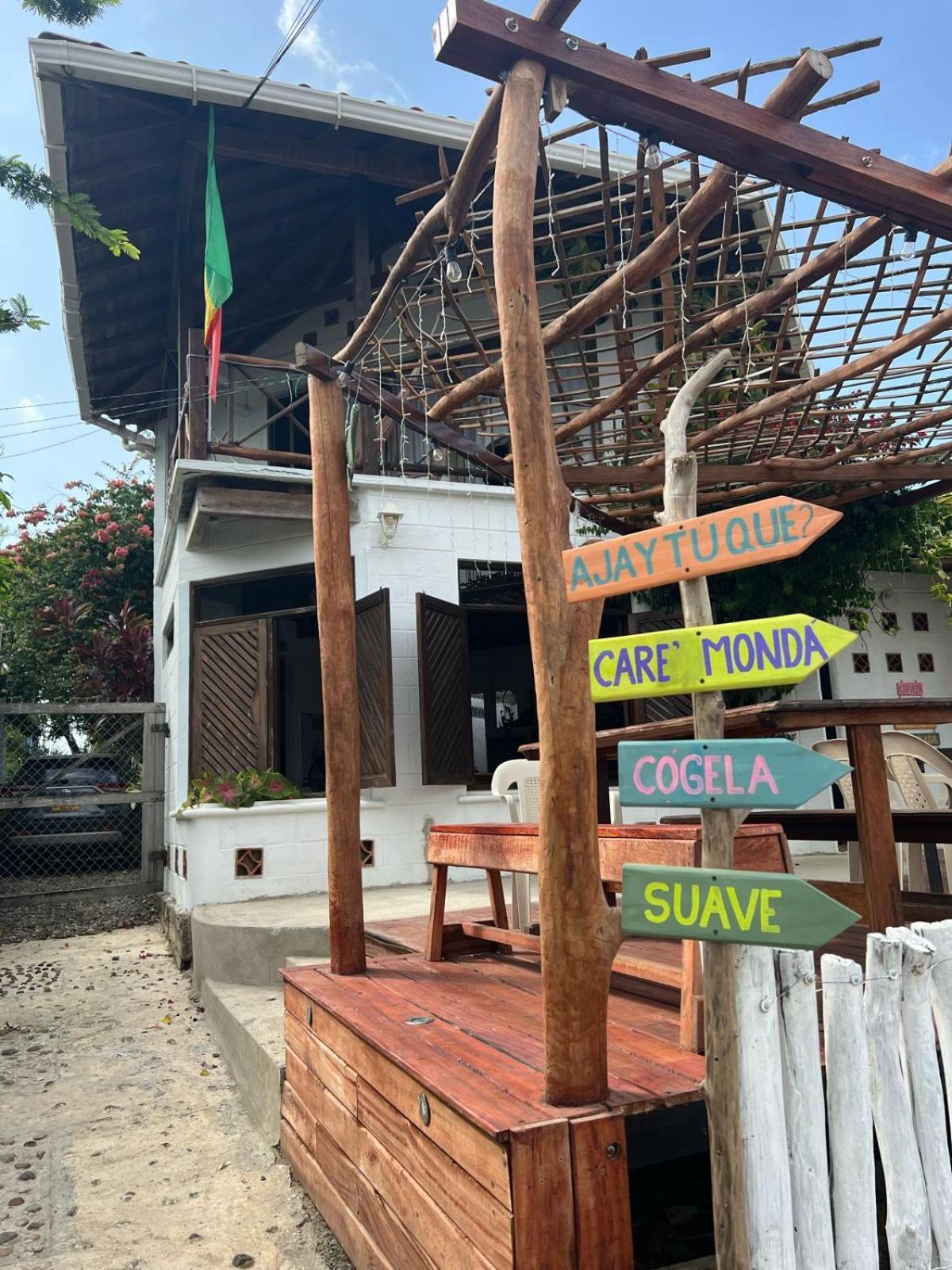 Afro Hostel Necoclí Екстериор снимка
